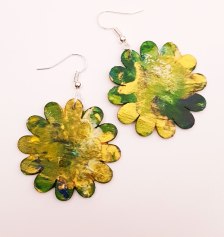 hand-painted-original-earrings-abstract-wood-beautifu-yellow-colourful-gift-for-her